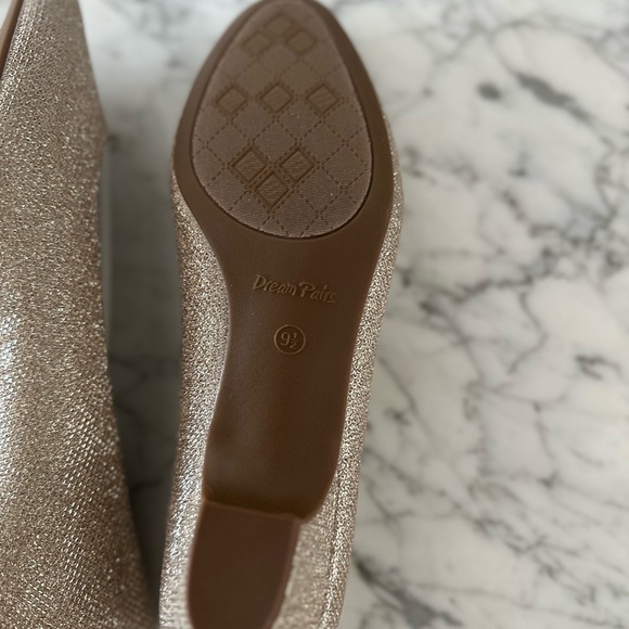 Dream Pairs Women's Glitter Heels New In Box Size 9.5 - Picture 8 of 10